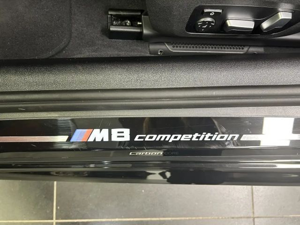 BMW M8