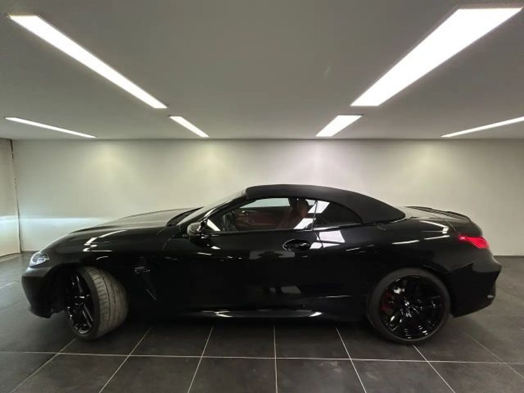 BMW M8