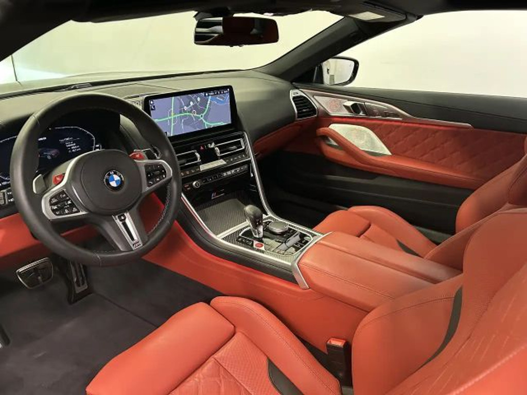 BMW M8