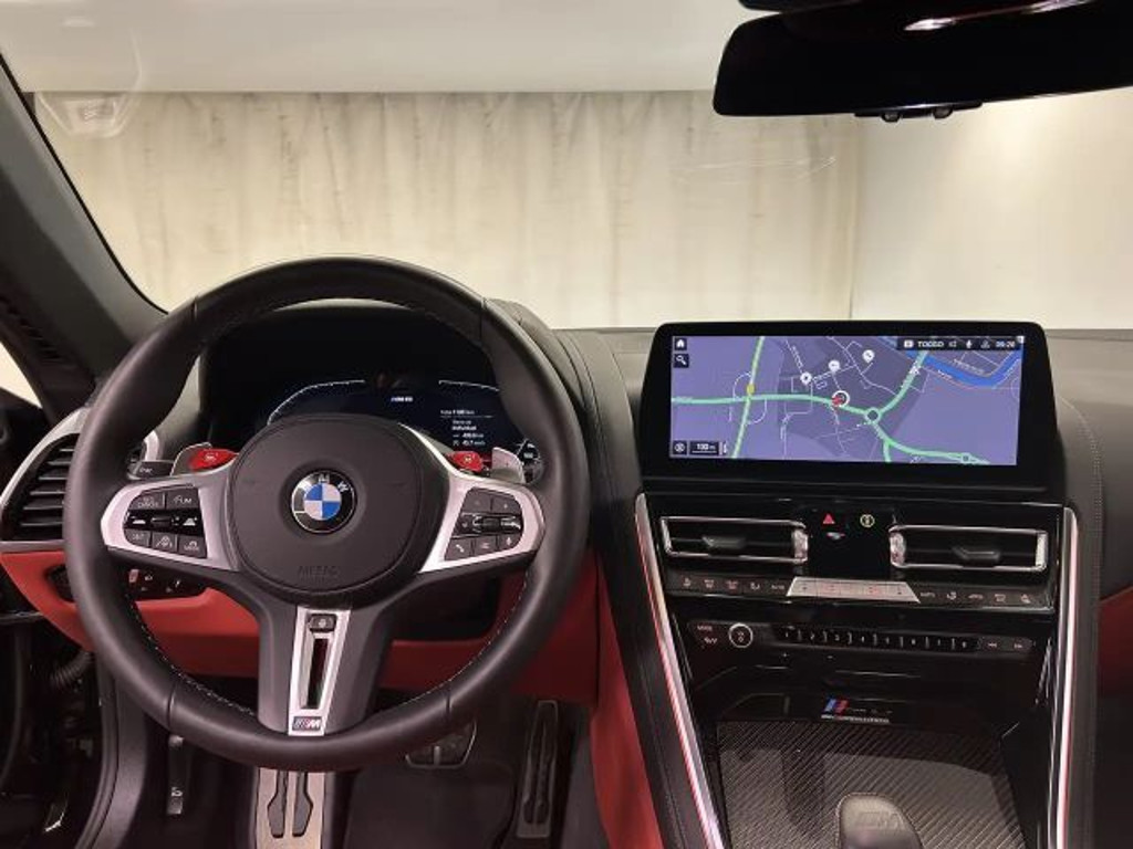 BMW M8