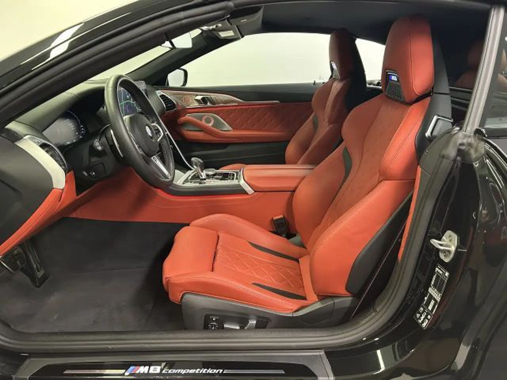BMW M8