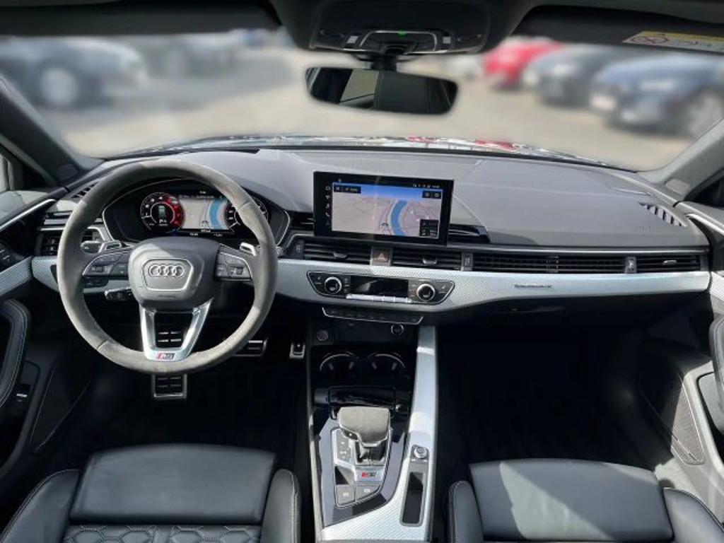 Audi RS4