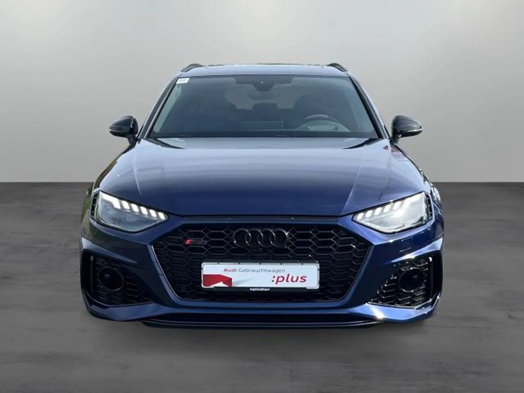 Audi RS4