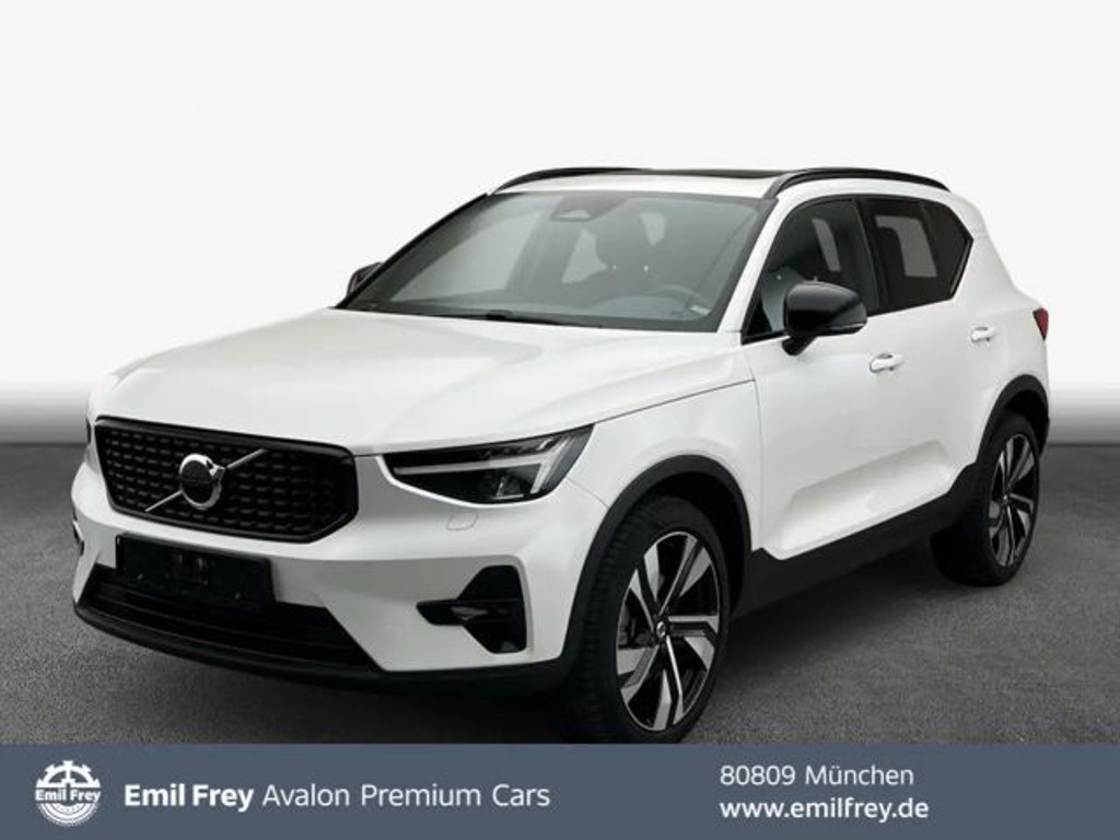 Volvo XC40 Ultimate Dark