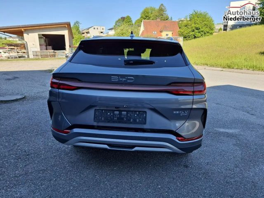 BYD Seal U