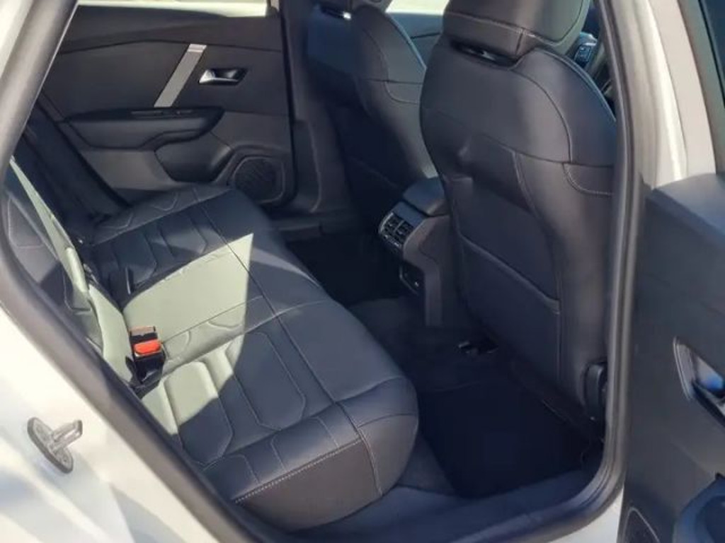 Citroën C4 X