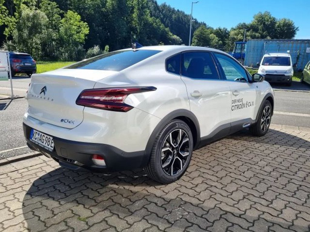 Citroën C4 X