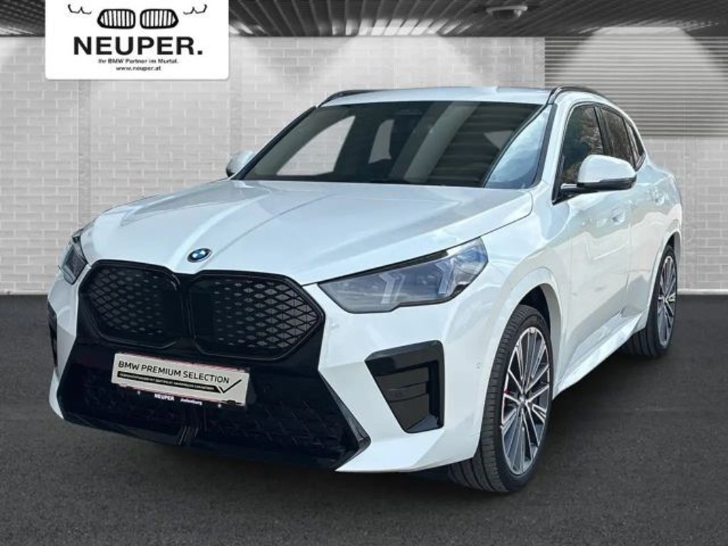 BMW iX2 eDrive20