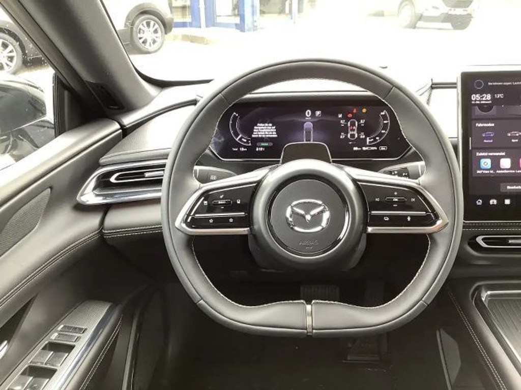 Mazda 6e