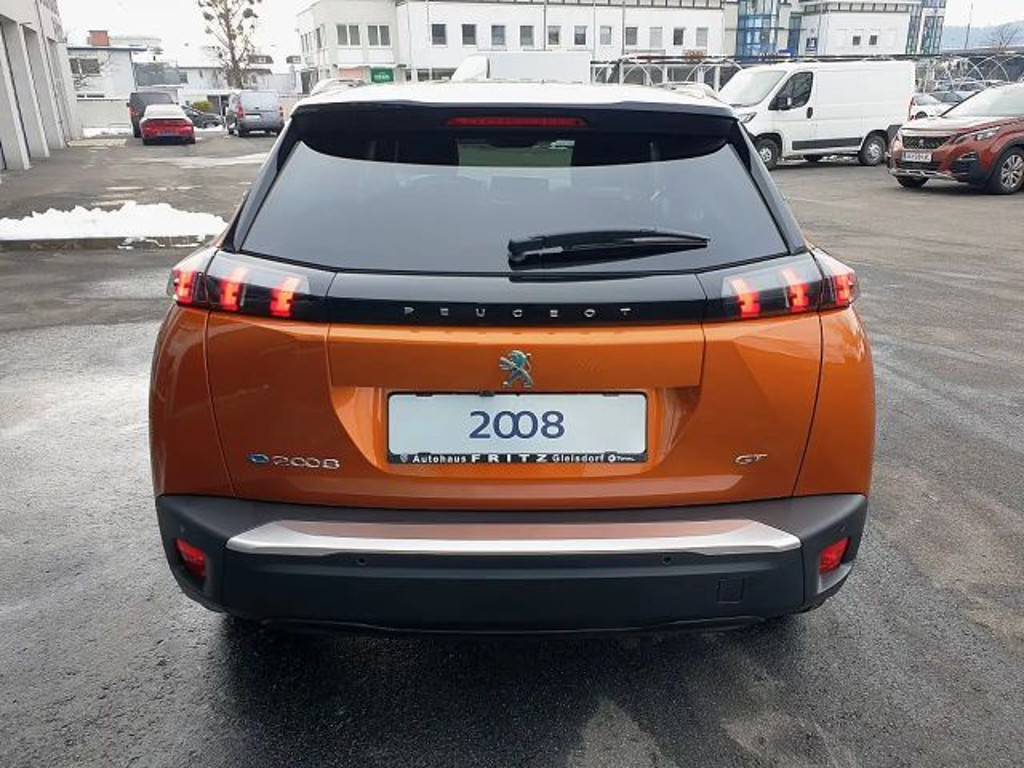 Peugeot e-2008