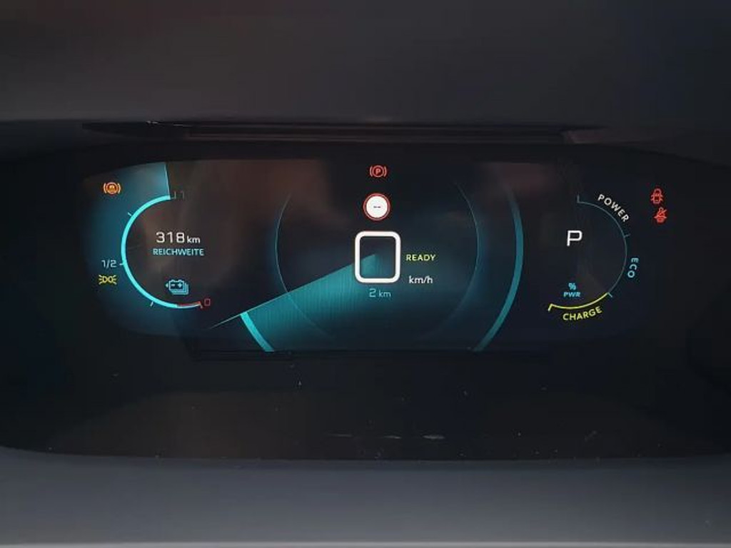 Peugeot e-2008
