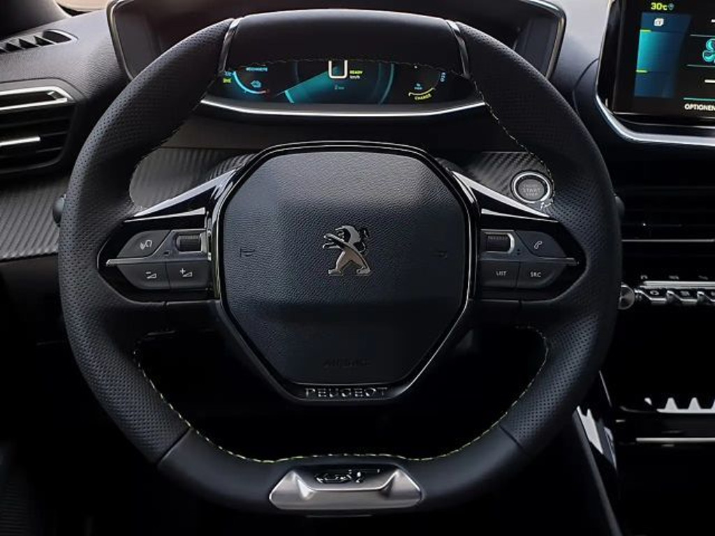 Peugeot e-2008