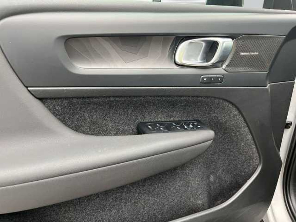 Volvo C40