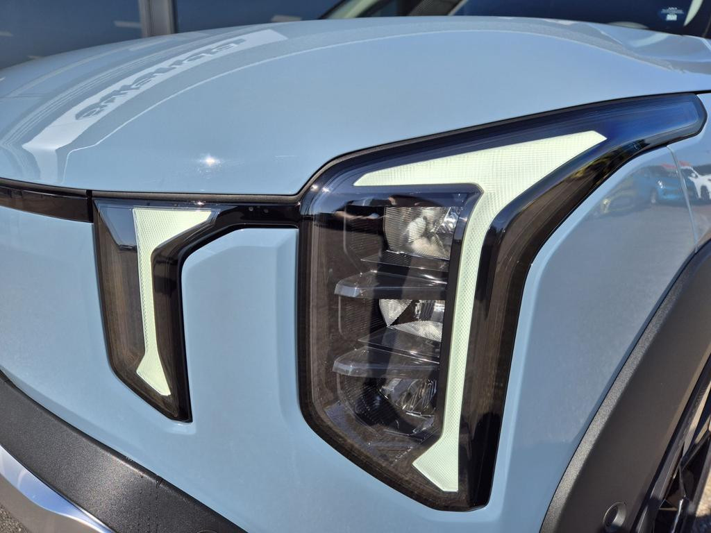 Kia EV2