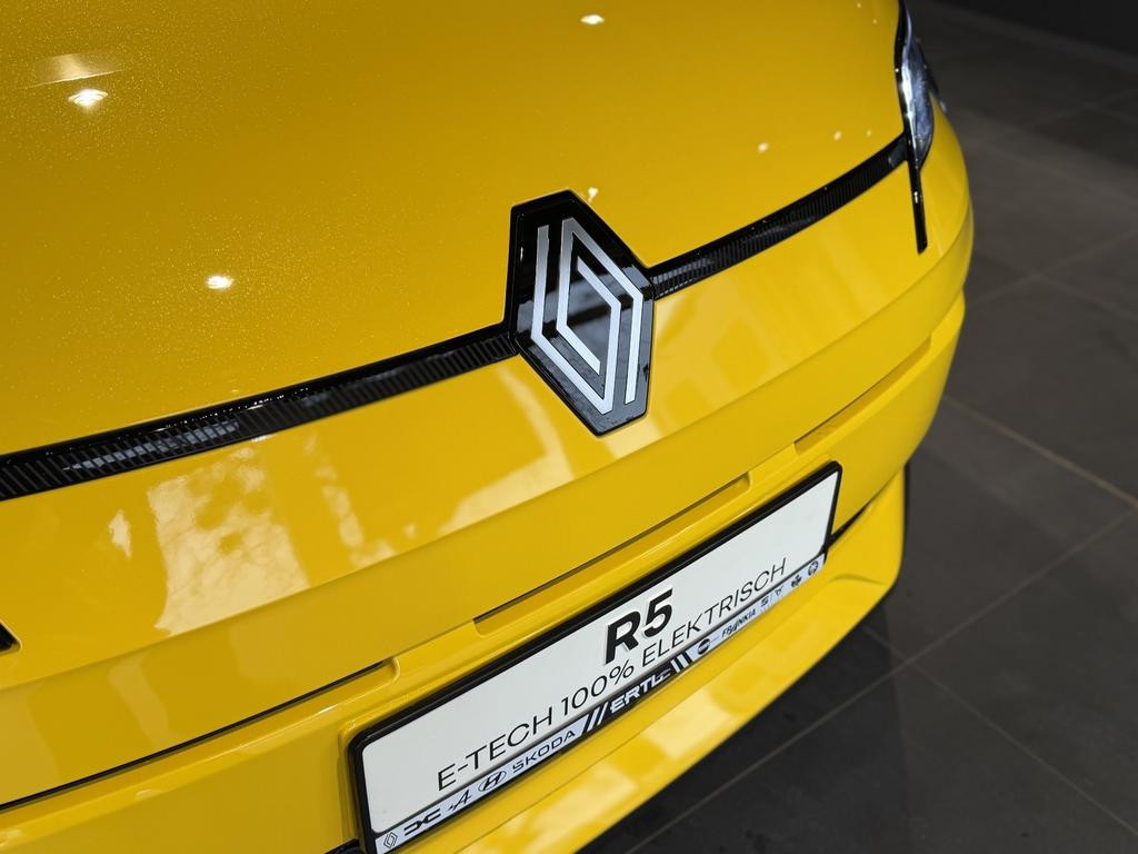 Renault 5