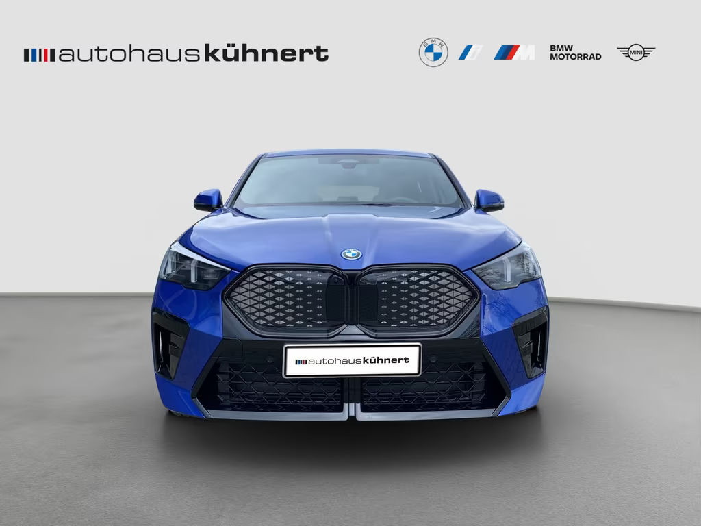 BMW iX2