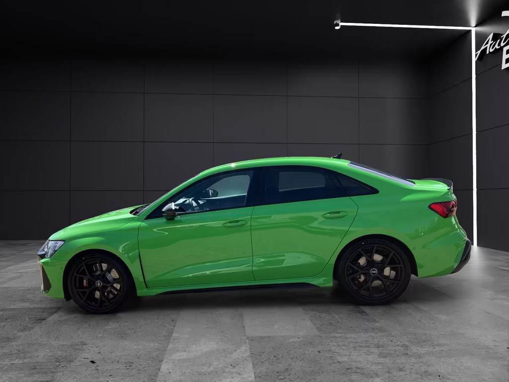 Audi RS3 Sedan Quattro S-Tronic