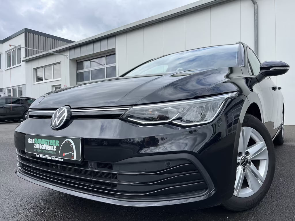 Volkswagen Golf DSG Life Variant 1.5 TSI