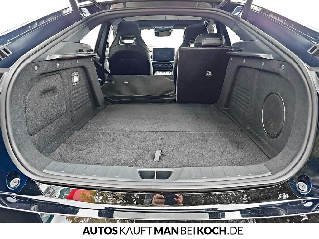 Mazda 6e