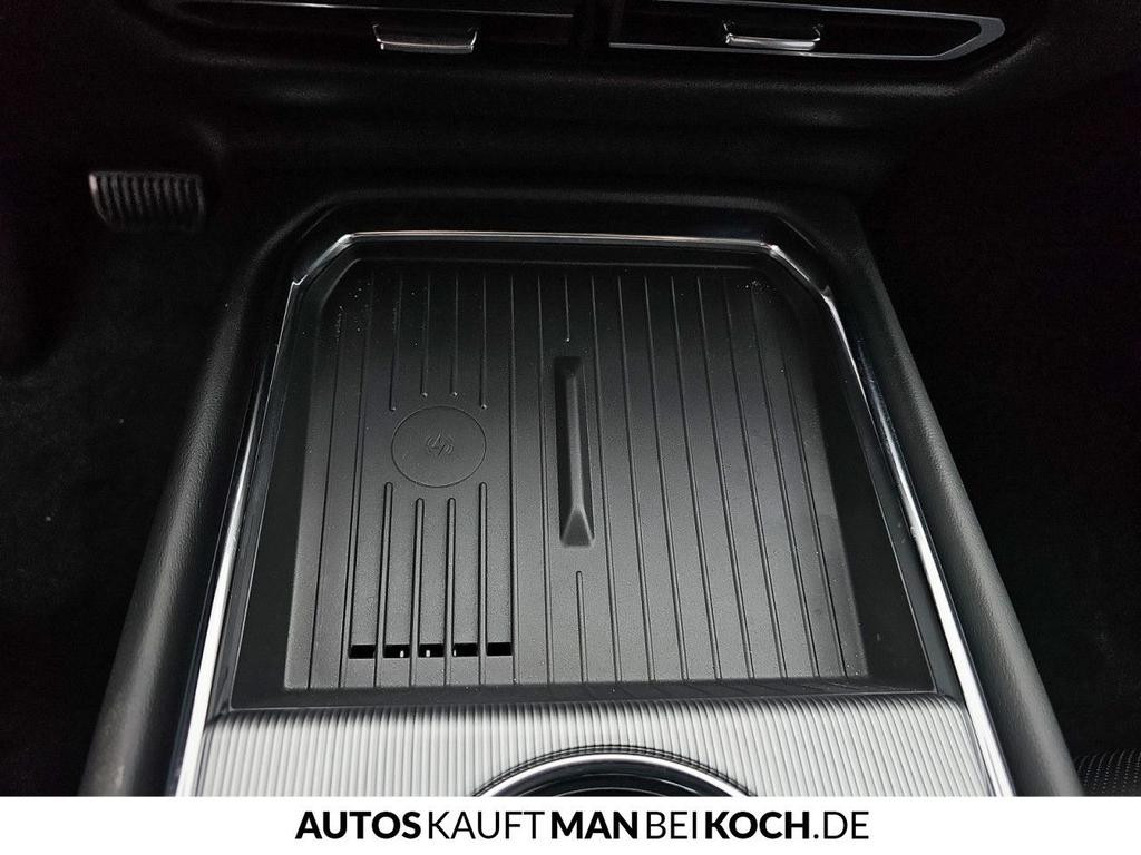 Mazda 6e