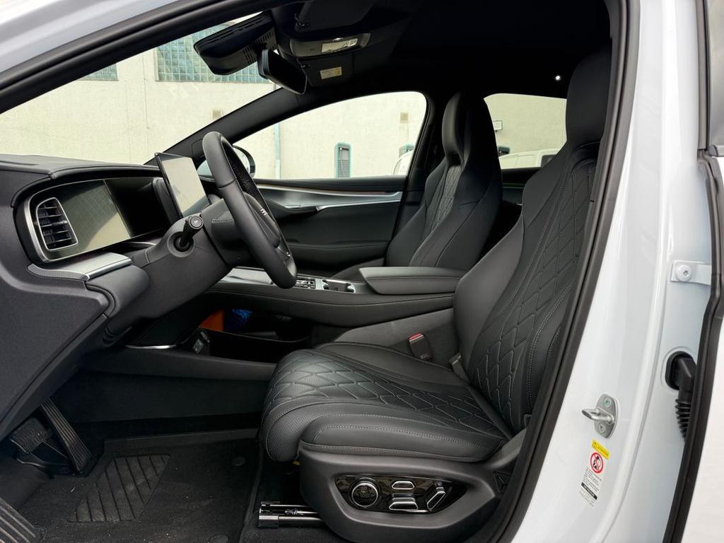 BYD Sealion 7