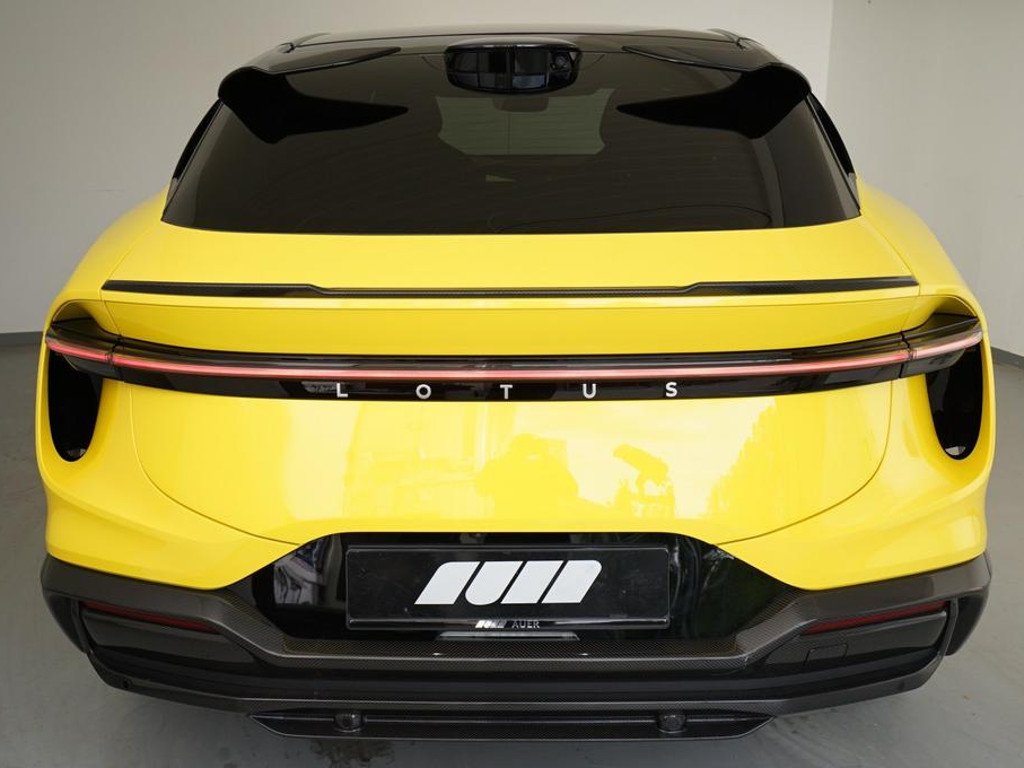 Lotus Eletre