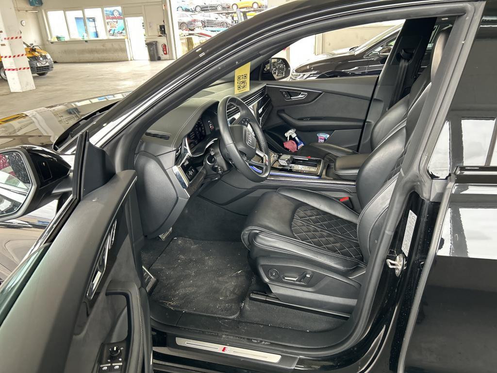 Audi SQ8