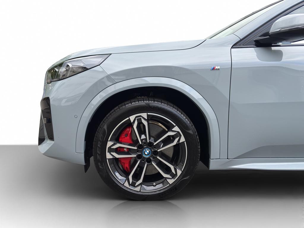 BMW iX2