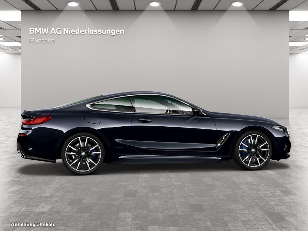 BMW M850