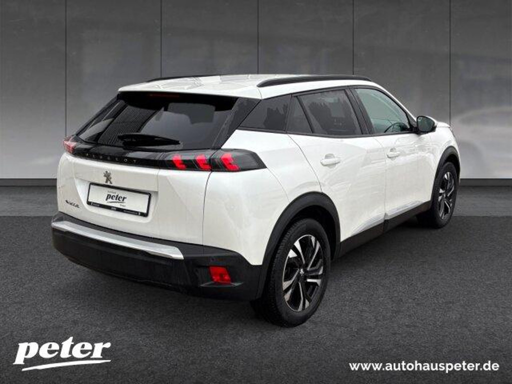 Peugeot e-2008