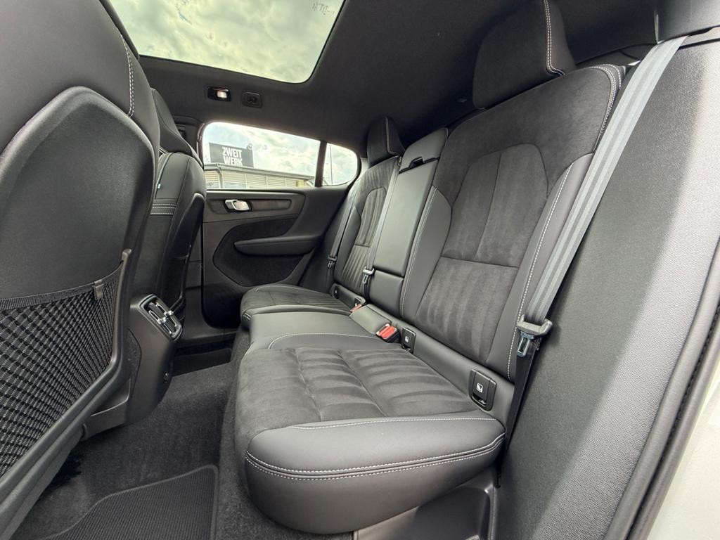 Volvo C40