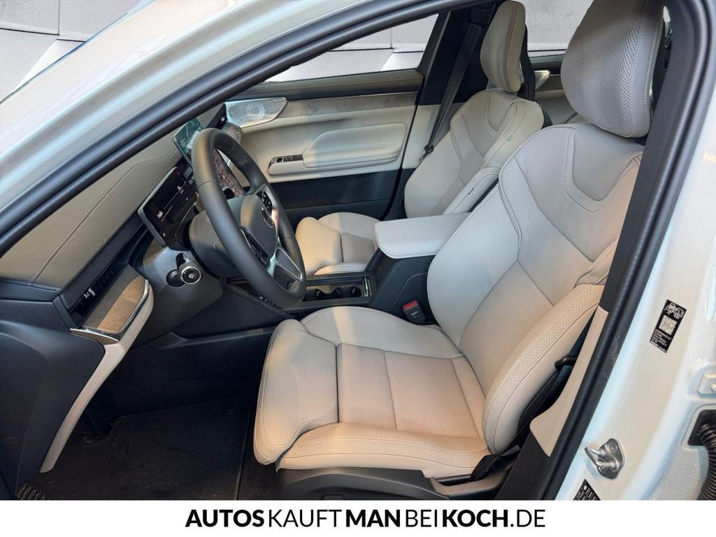 Volvo ES90