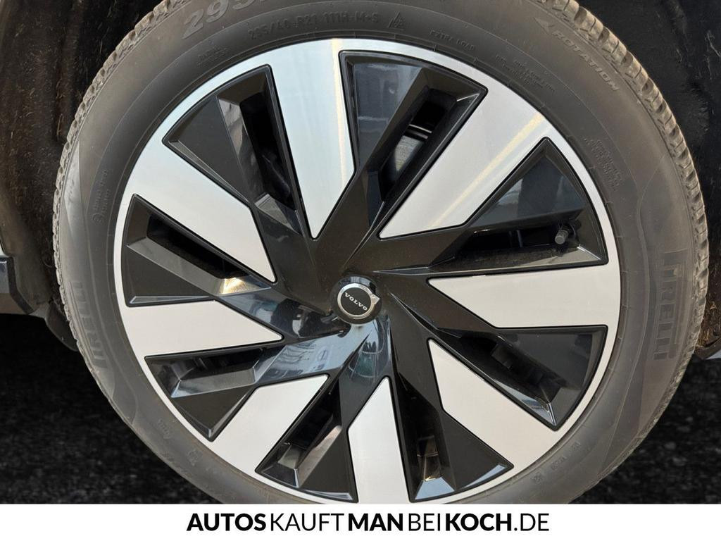 Volvo EX90