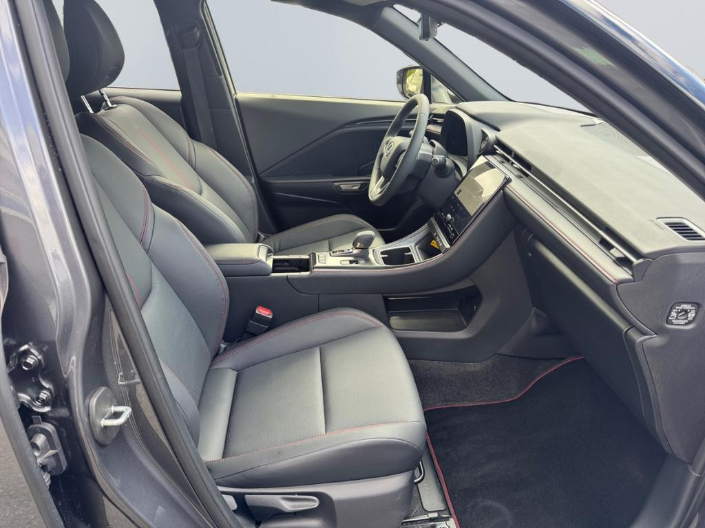 Lexus LBX