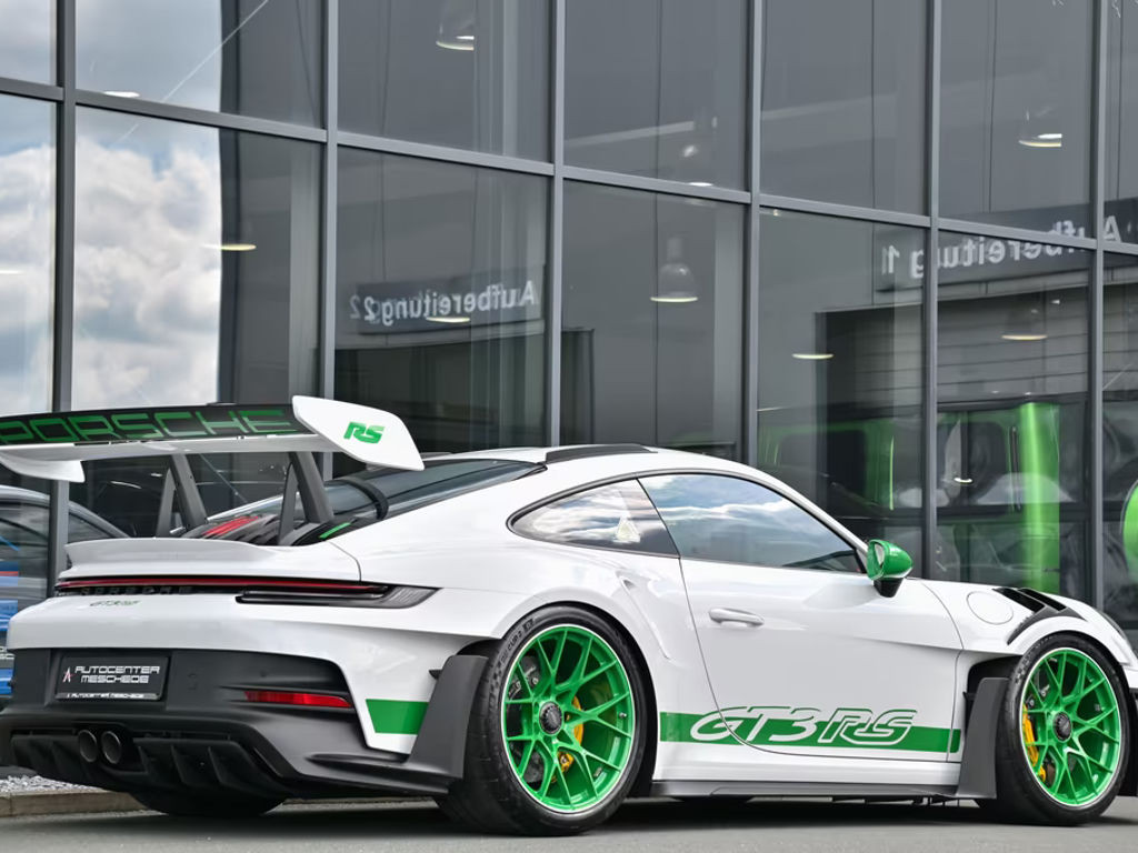 Porsche 911