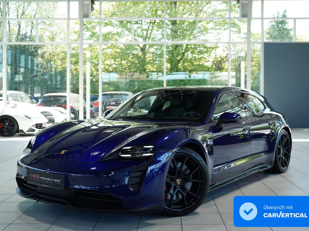 Porsche Taycan GTS