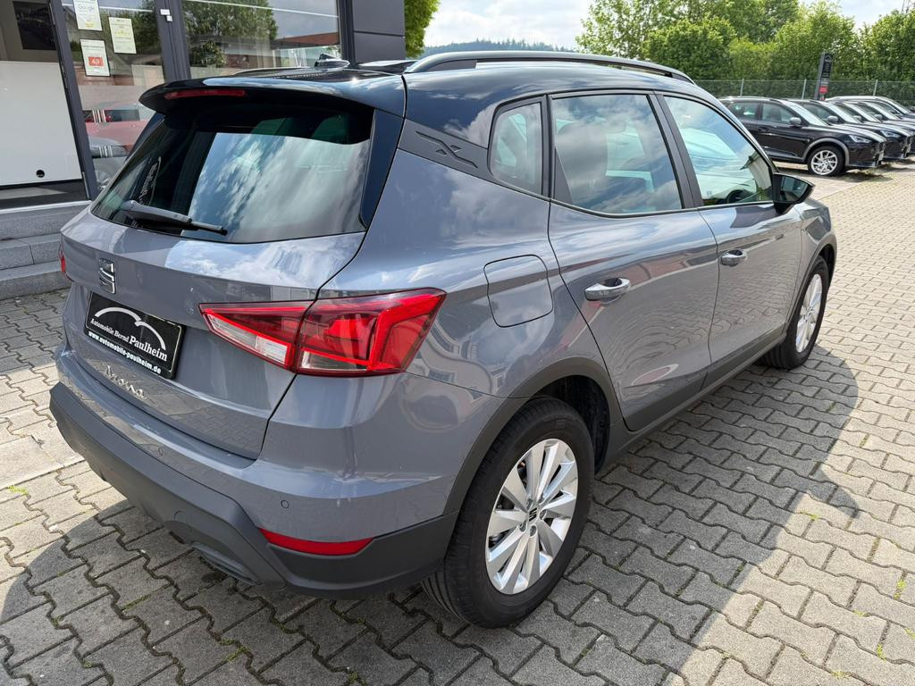 Seat Arona