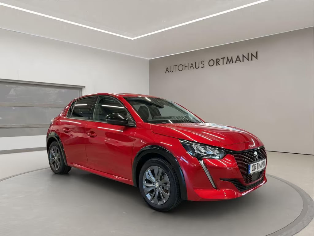 Peugeot e-208 Elektro 50 kWh 'Allure Pack' Frontantrieb
