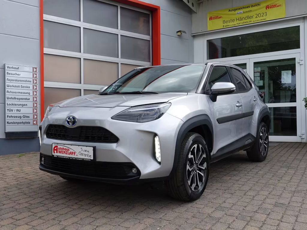Toyota Yaris Cross Team D