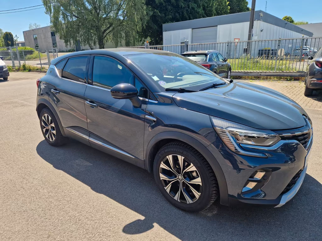 Renault Captur Hybrid Techno