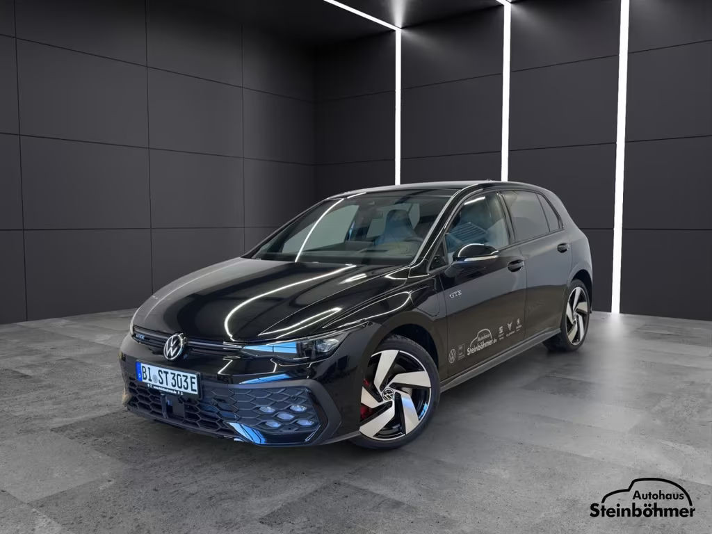 Volkswagen Golf GTE eHybrid IQ.Drive