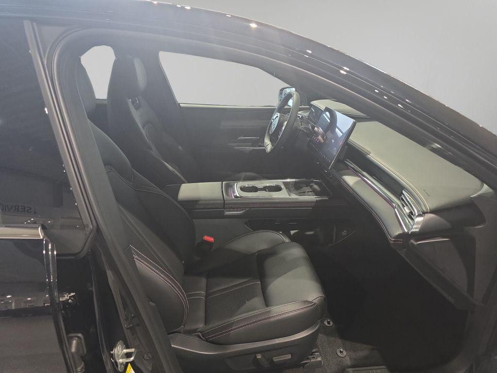 Mazda 6e