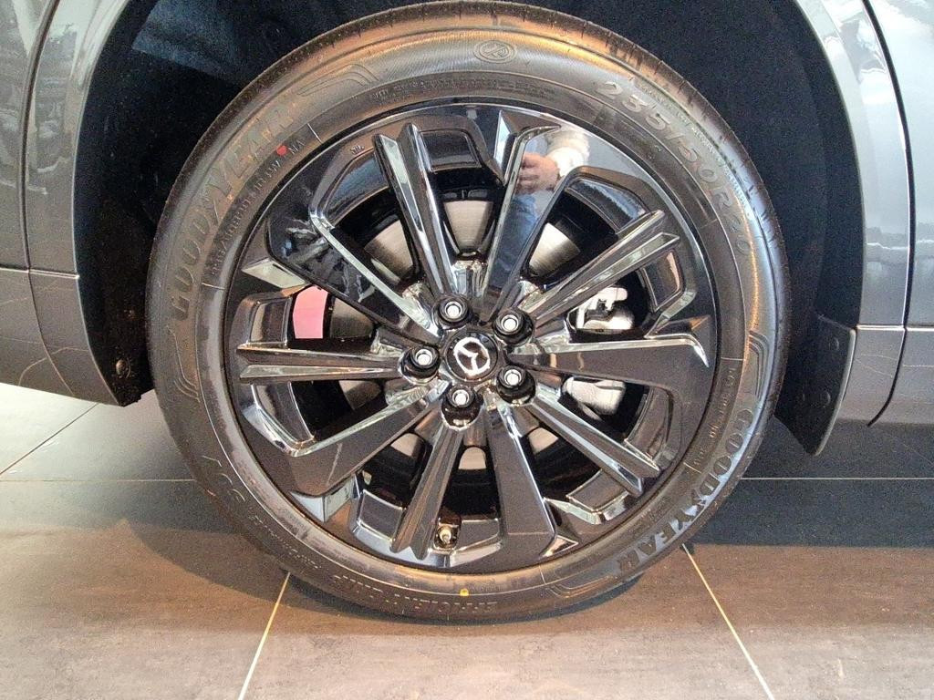 Mazda CX-80