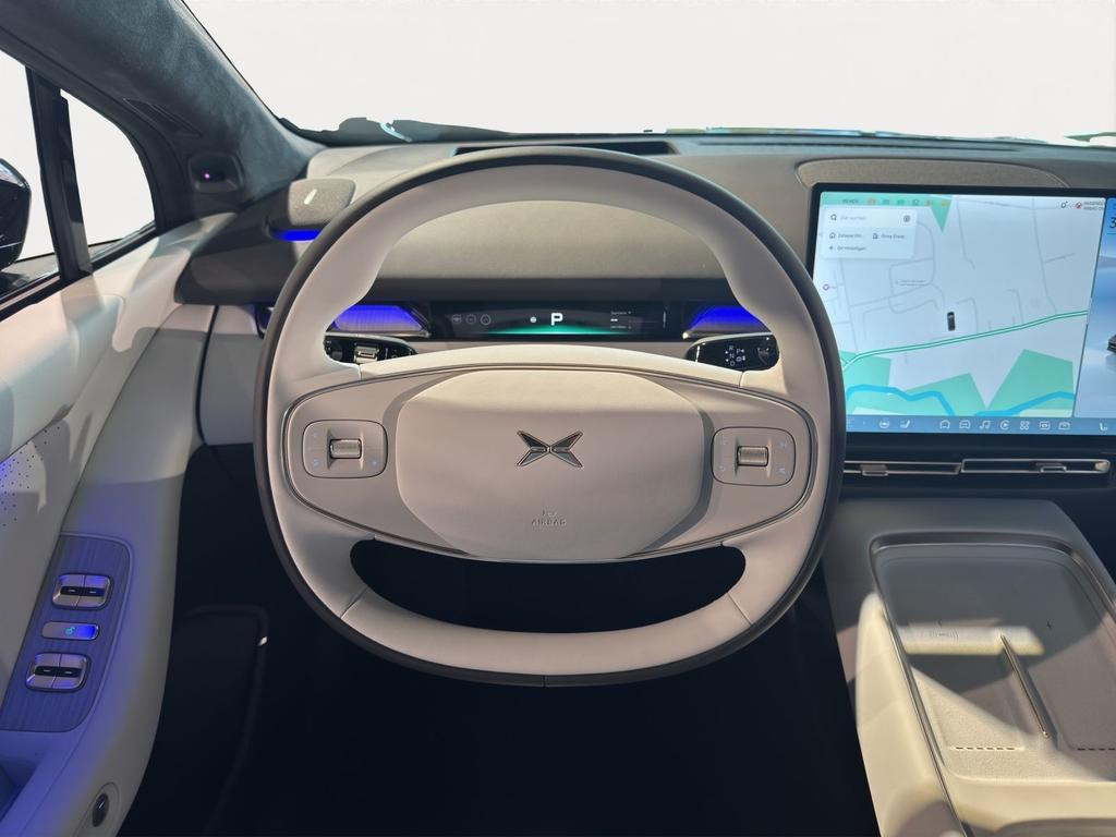 Xpeng P7