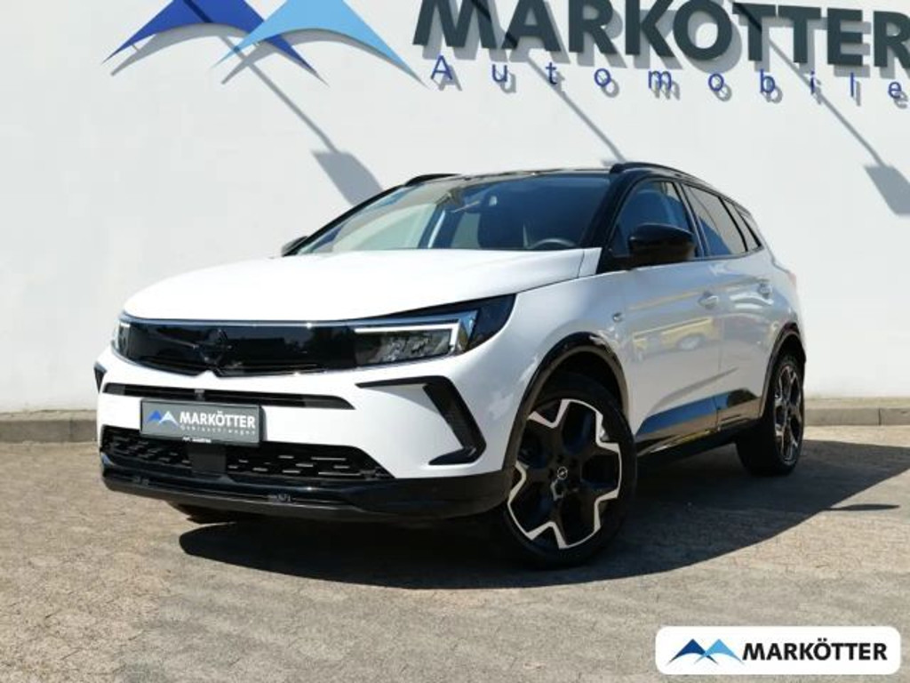 Opel Grandland Grand Sport 1.2 Turbo Turbo GS-Line
