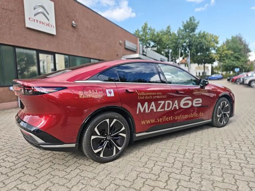 Mazda 6e