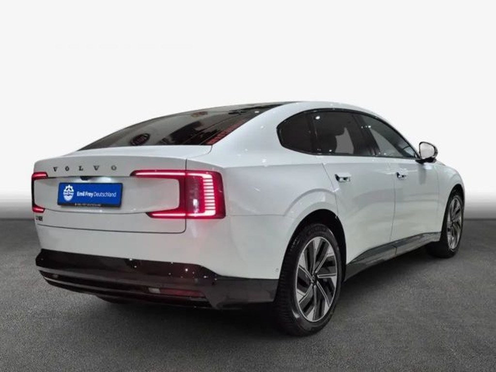 Volvo ES90