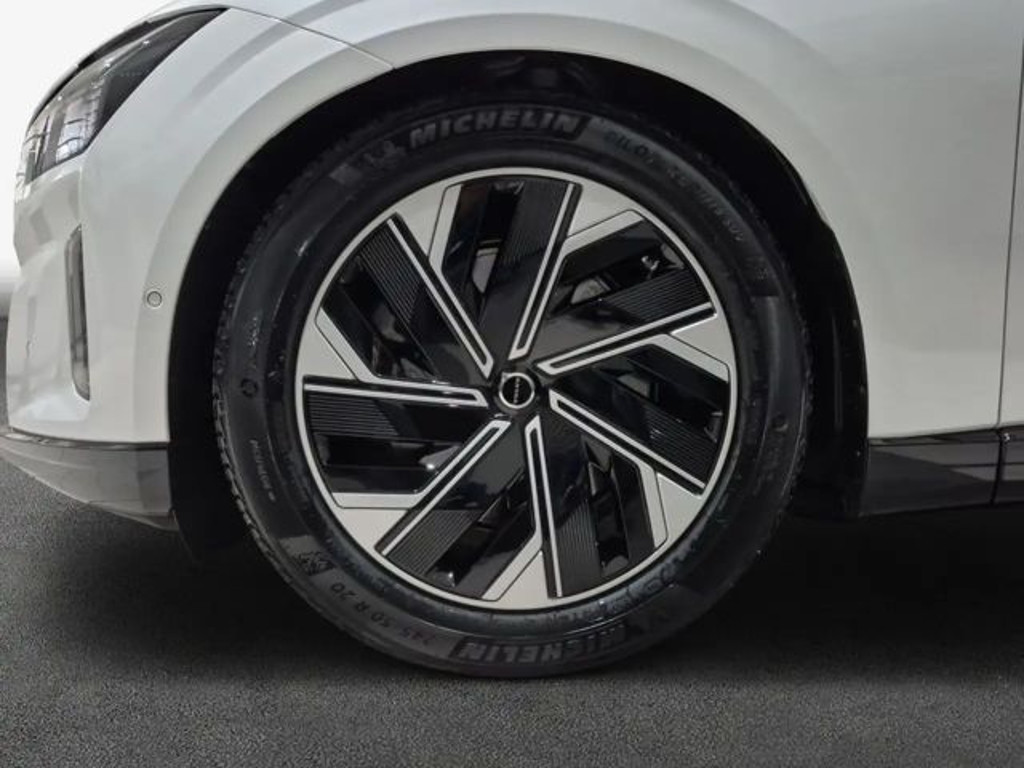 Volvo ES90
