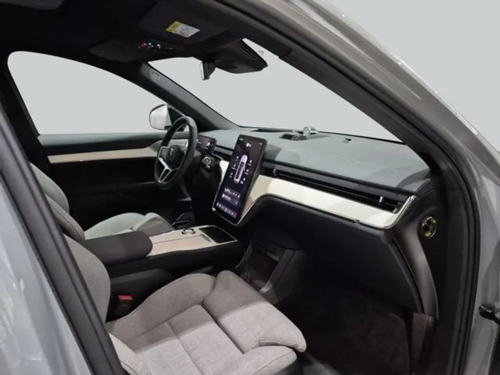 Volvo EX90