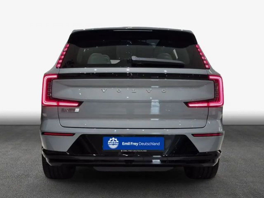 Volvo EX90